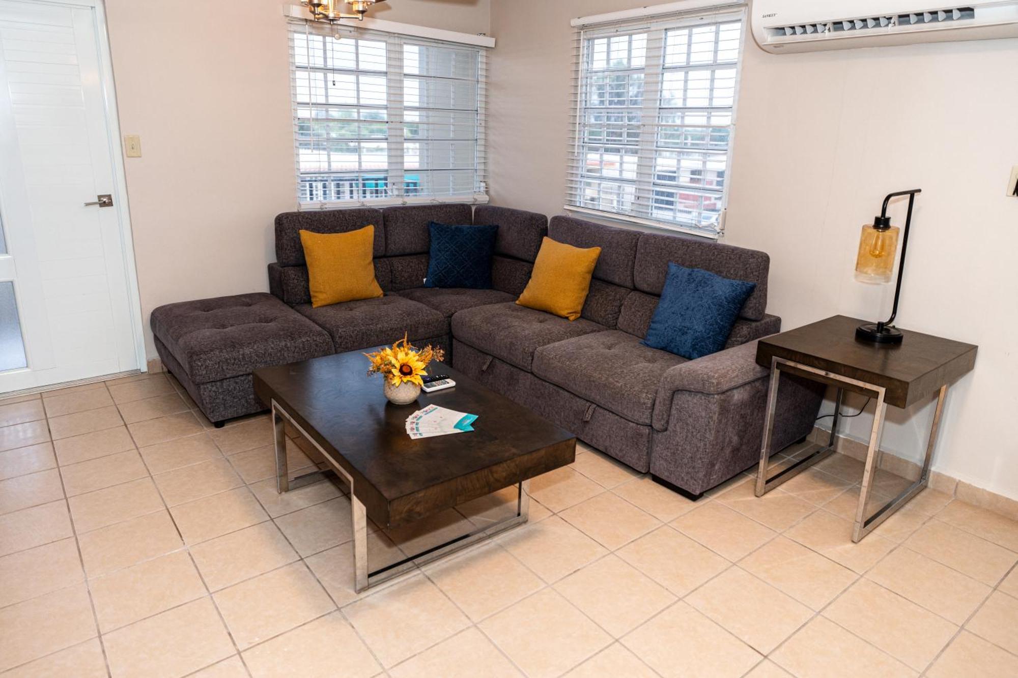 Apartmán Luxury Retreat With Private Jacuzzi And Mountain Views Free Parking Ponce Exteriér fotografie